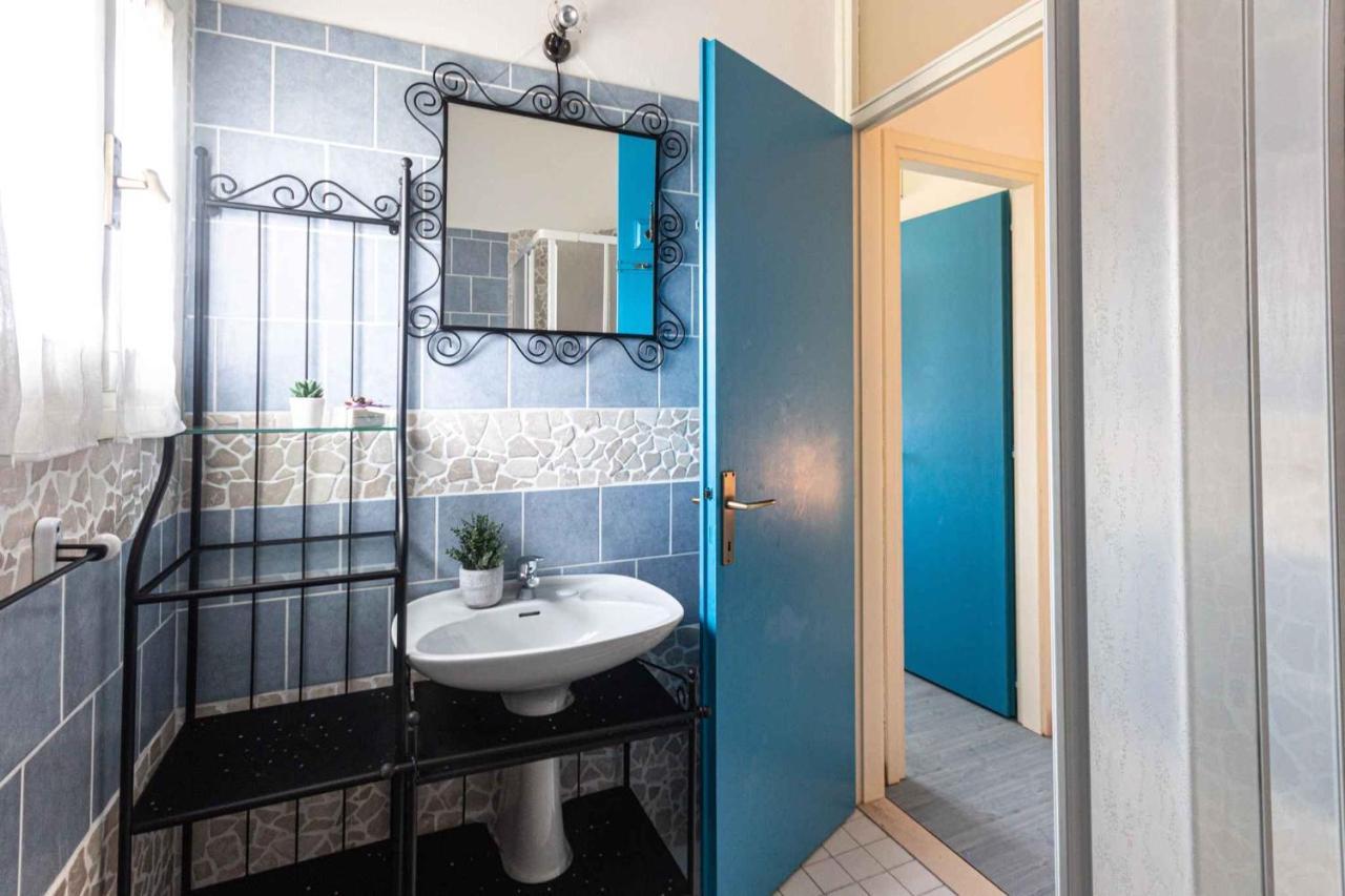Holiday Home Porto Santa Margherita 40296 Екстериор снимка