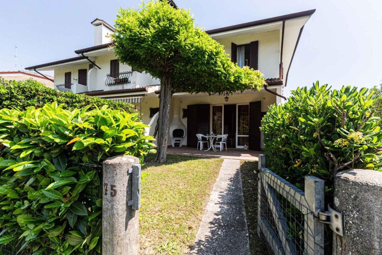 Holiday Home Porto Santa Margherita 40296 Екстериор снимка