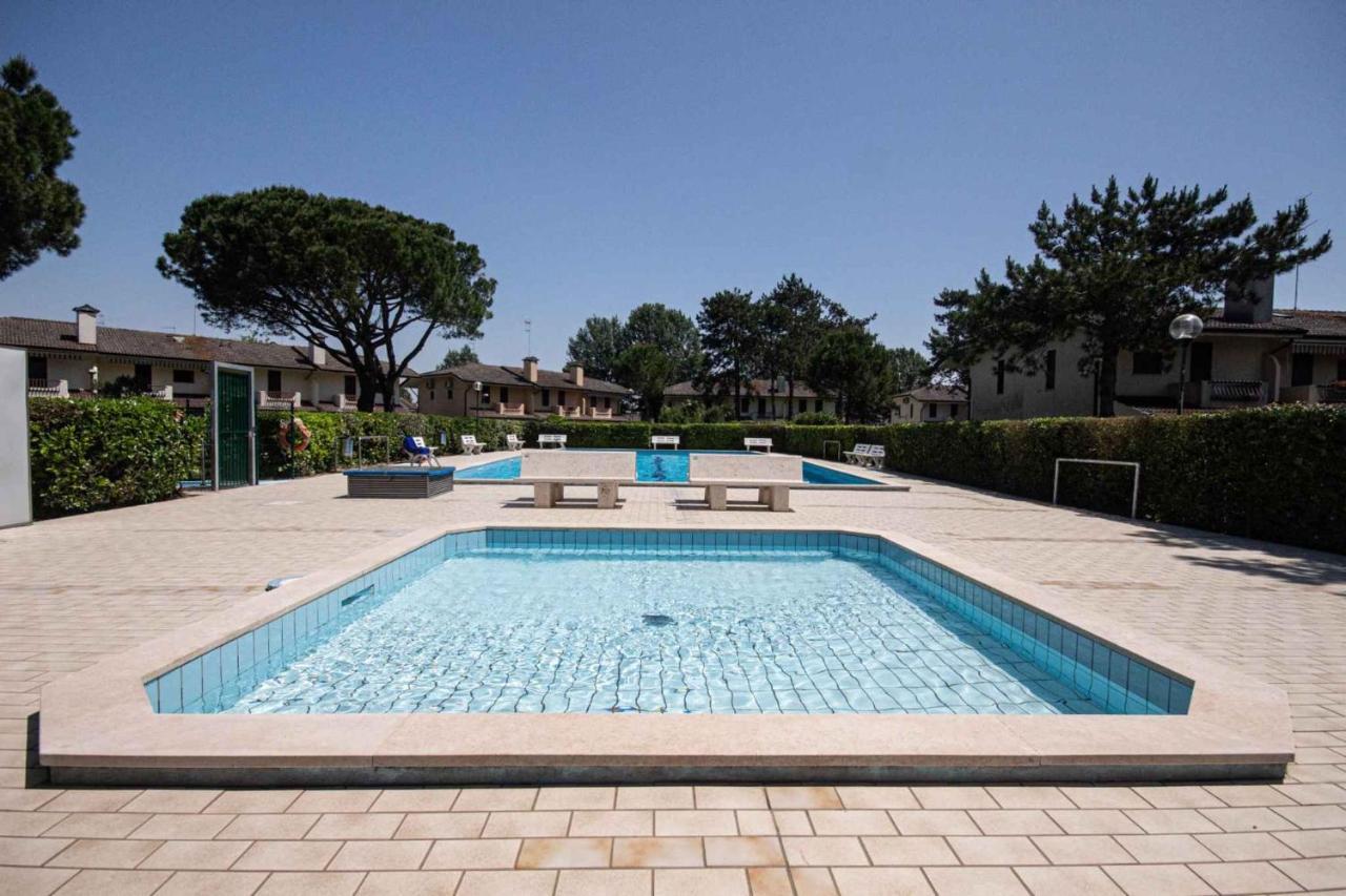 Holiday Home Porto Santa Margherita 40296 Екстериор снимка