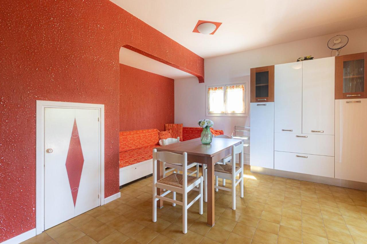 Holiday Home Porto Santa Margherita 40296 Екстериор снимка